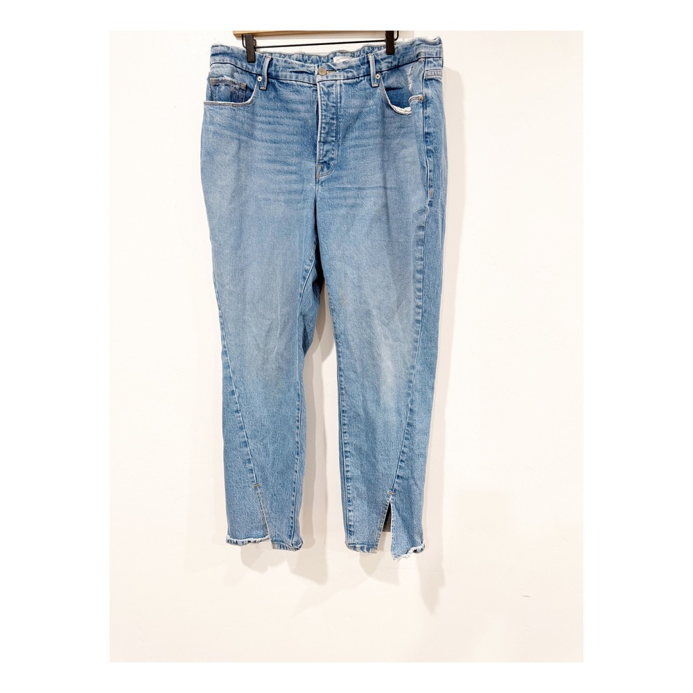 Good American Light Blue Straight Leg Jeans
